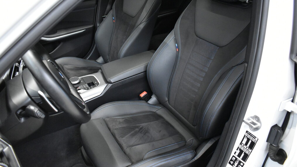 BMW Serii 3, 320
