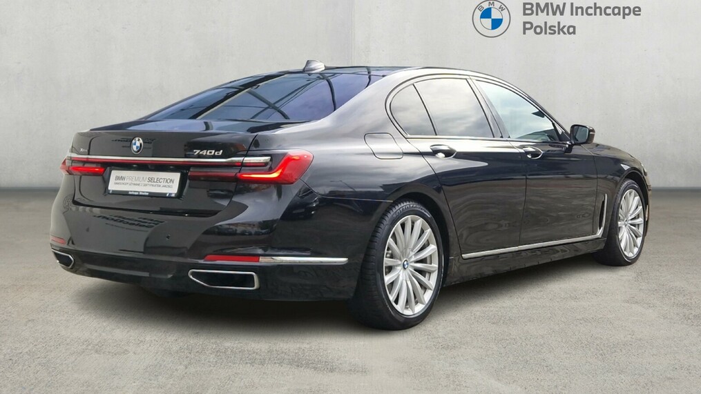 BMW Seria 7 740