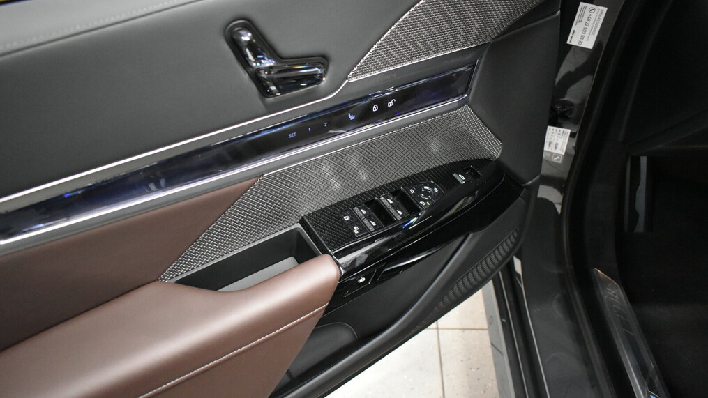 BMW Seria 7 740