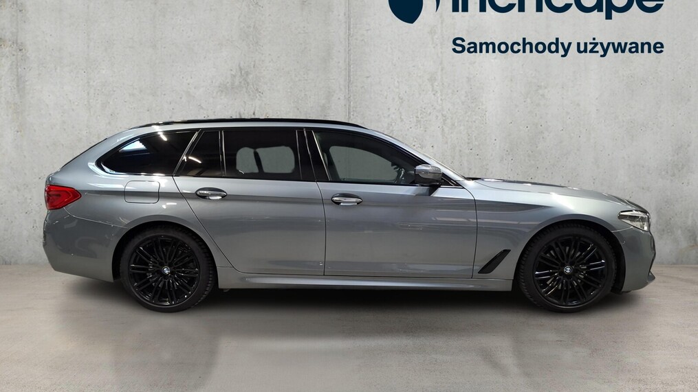 BMW Serii 5, 520
