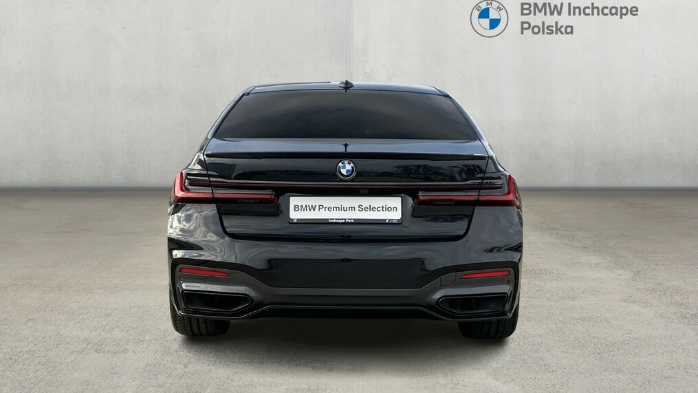 BMW Seria 7 740