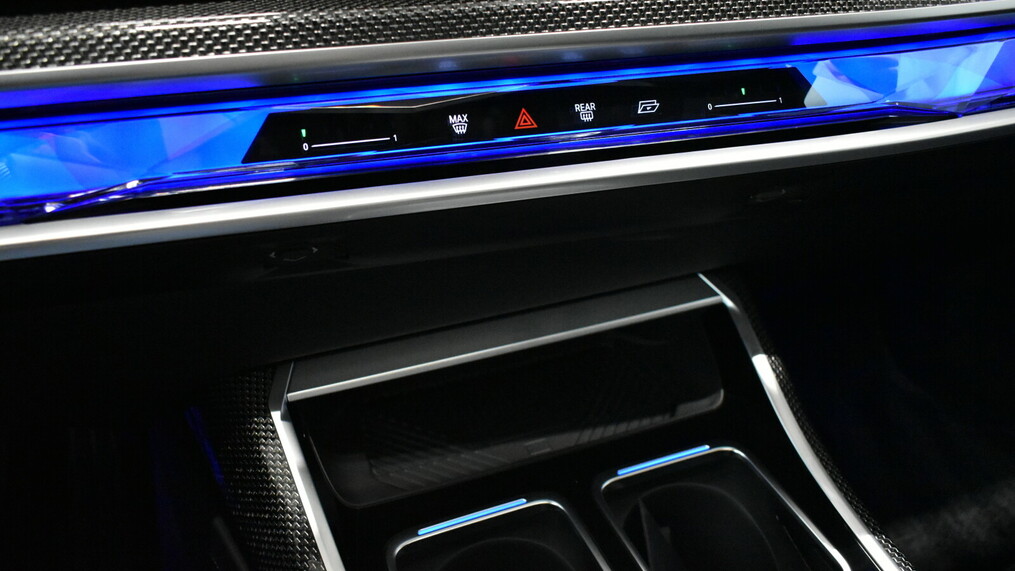 BMW Serii 7, 760