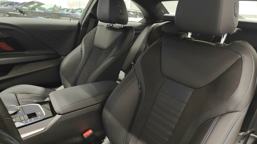 BMW Seria 2 230