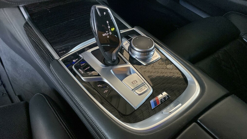 BMW Seria 7 750