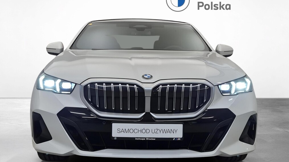 BMW Serii 5, 520