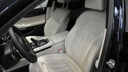 BMW Serii 7, 740