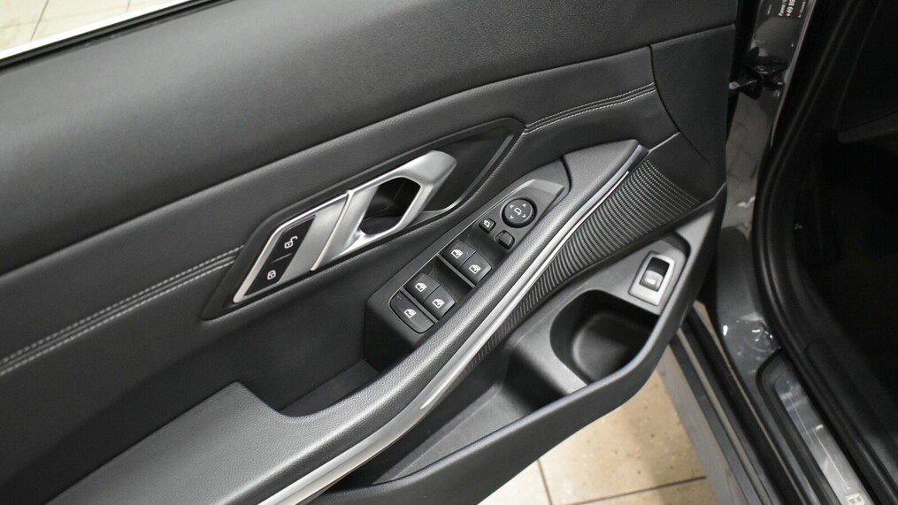 BMW Seria 3 320