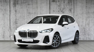 BMW Serii 2, 218