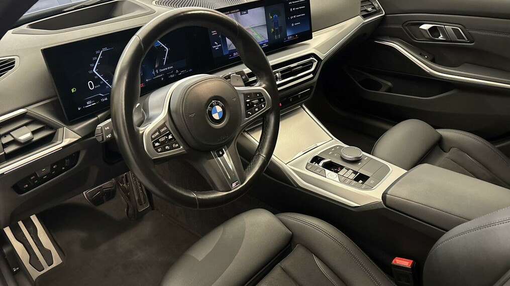 BMW Serii 3, 320