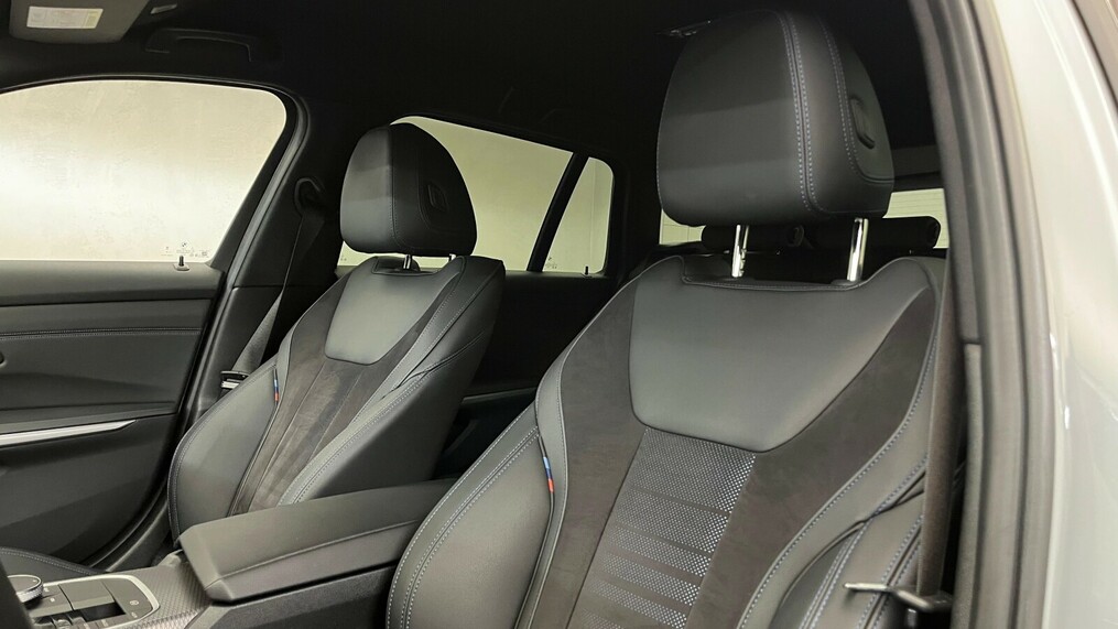 BMW Serii 3, 320