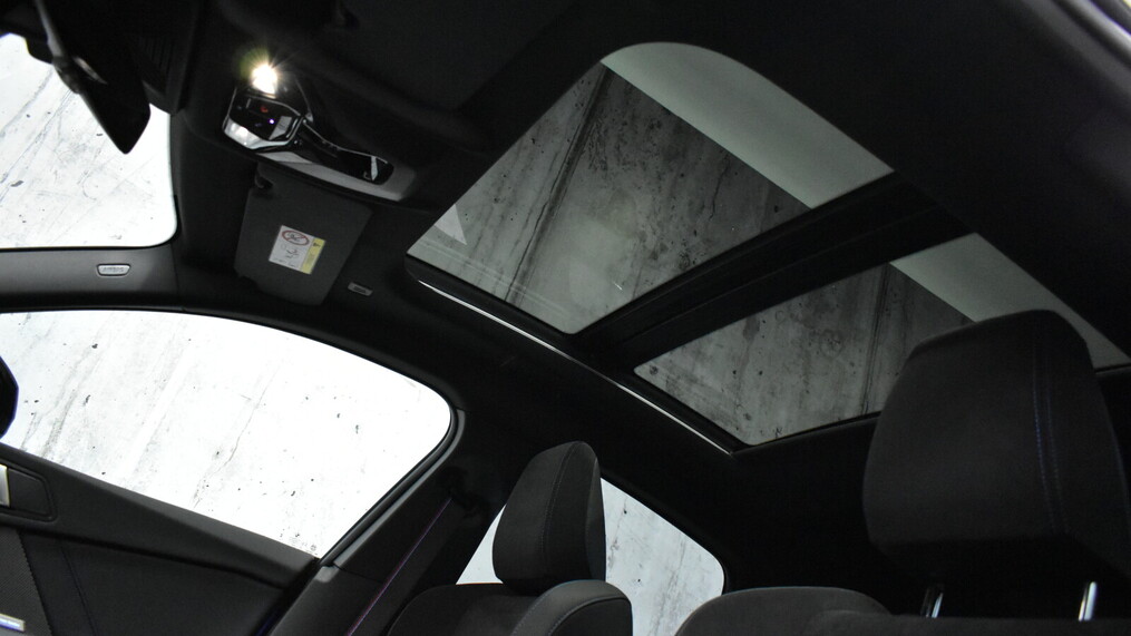 BMW Serii 2, 220