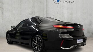 BMW Serii 7, 740