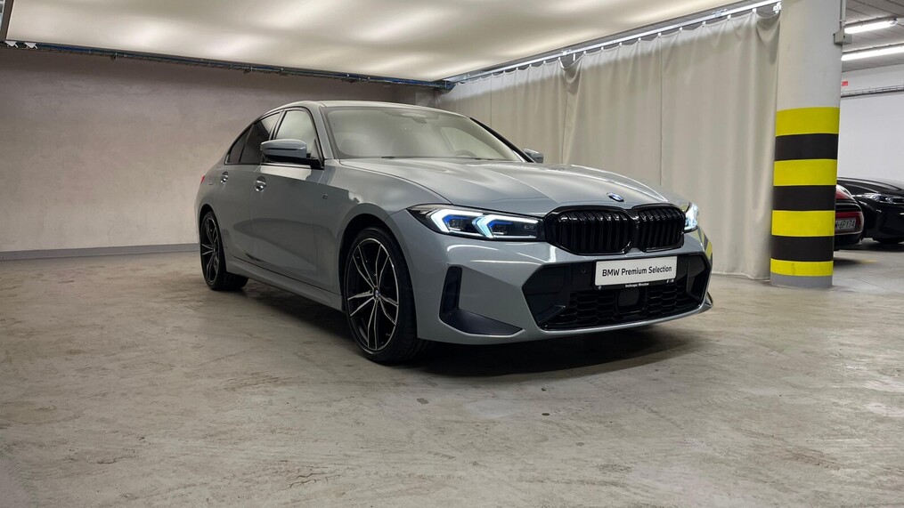 BMW Serii 3, 320