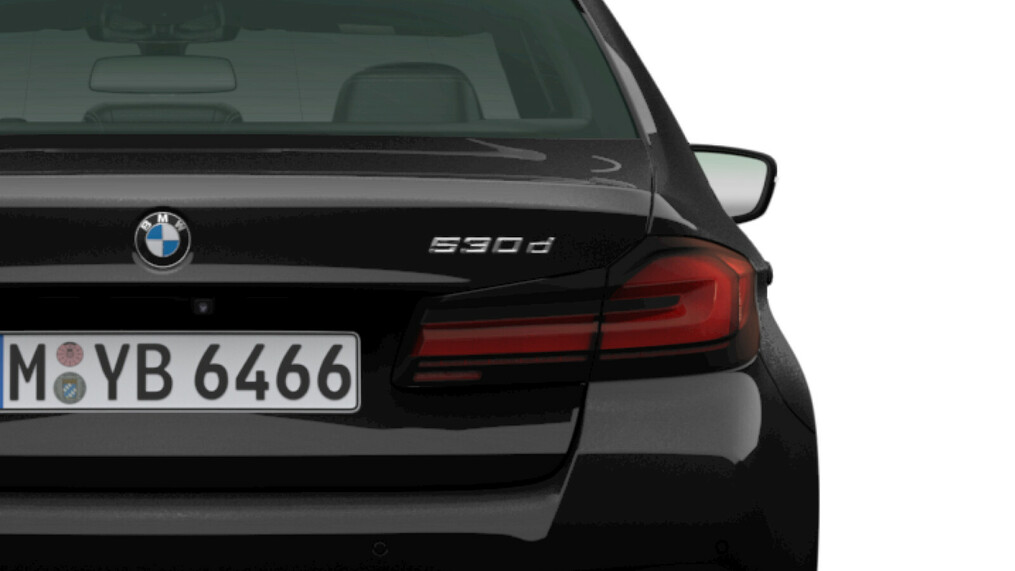 BMW Serii 5, 530