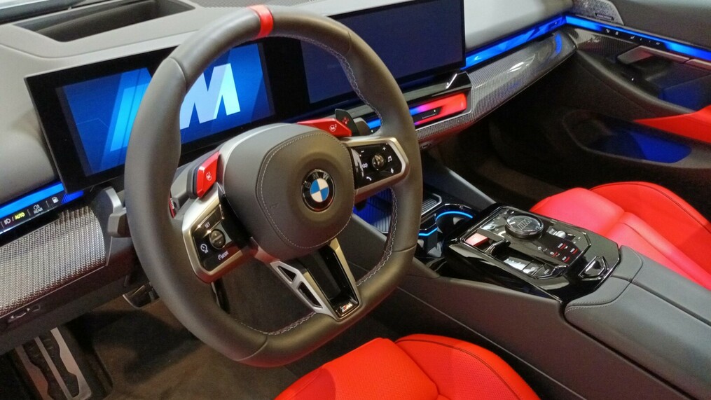 BMW Seria M5