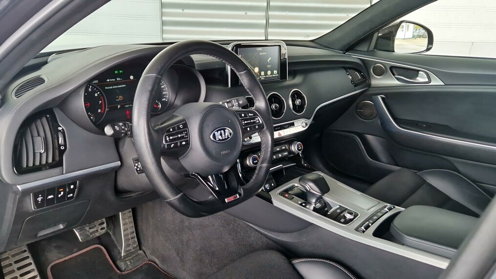 Kia Stinger