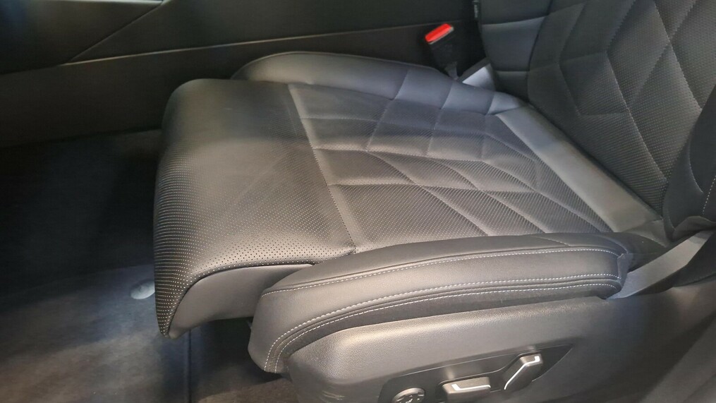 BMW Serii 5, 520