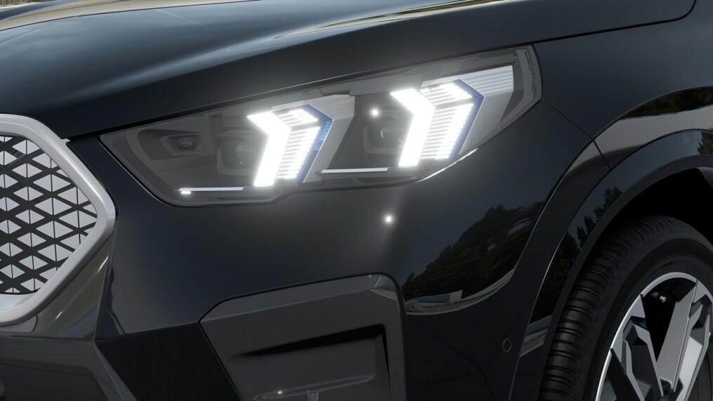 BMW iX2