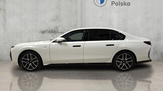 BMW Serii 7, 740