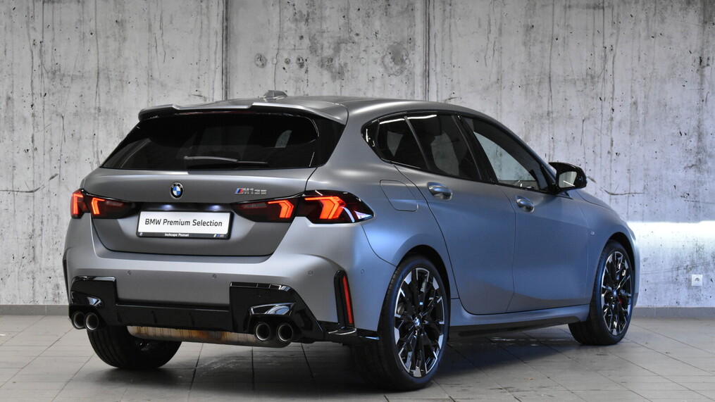 BMW Serii 1, 135