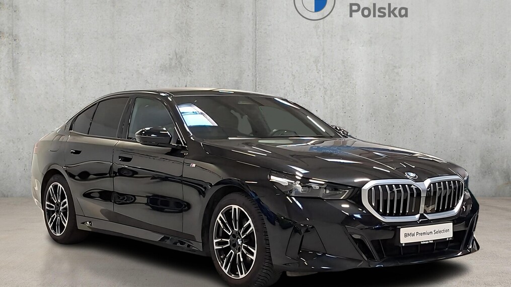 BMW Serii 5, 520