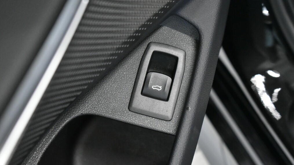 BMW Seria 3, 320