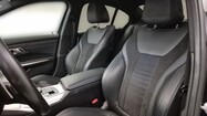 BMW Serii 3, 320