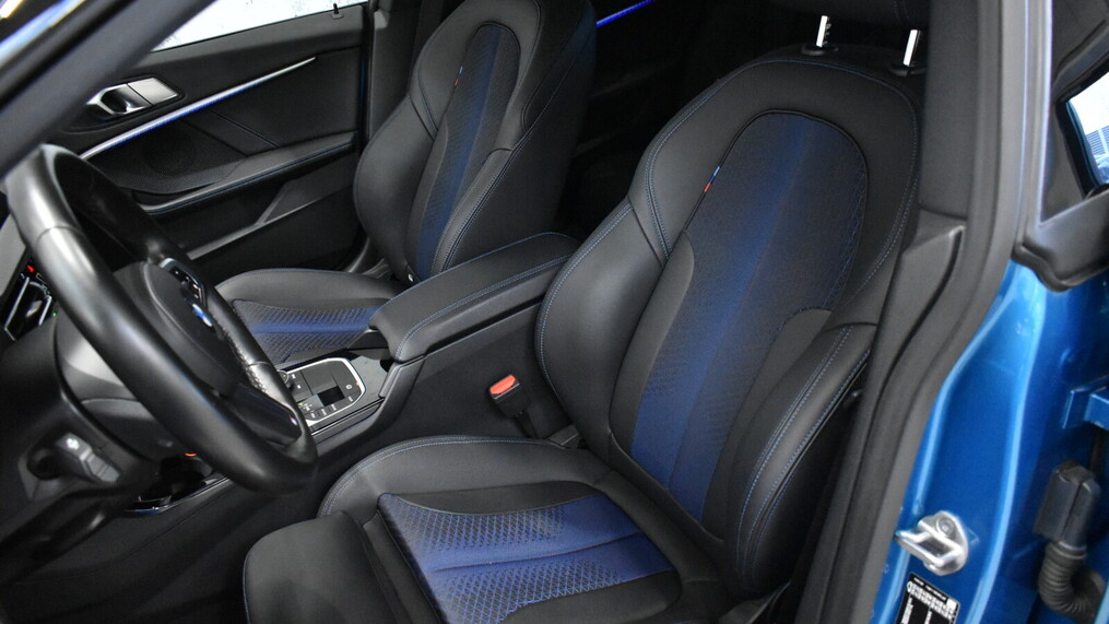 BMW Serii 2, 220