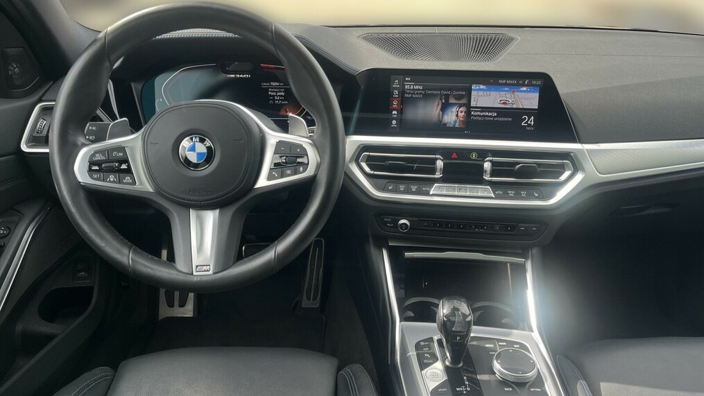 BMW Seria 3, 340