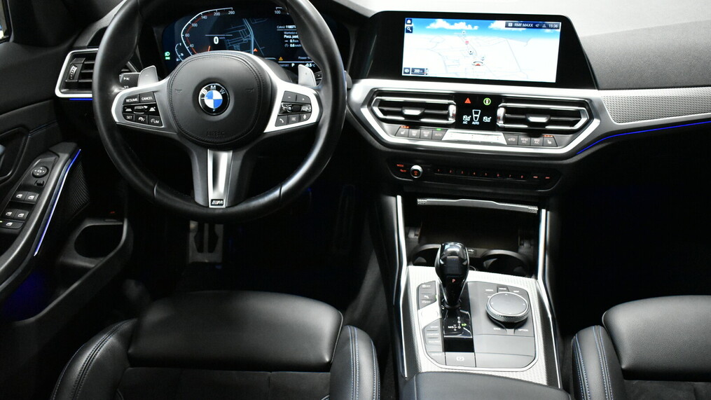 BMW Seria 3 330