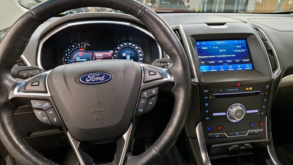 Ford Edge