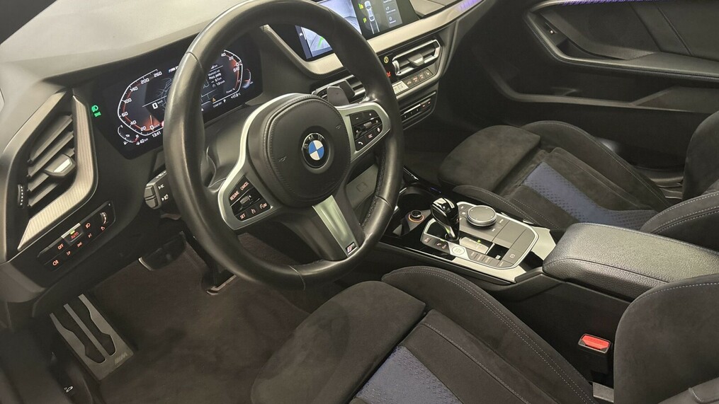 BMW Seria 2 235