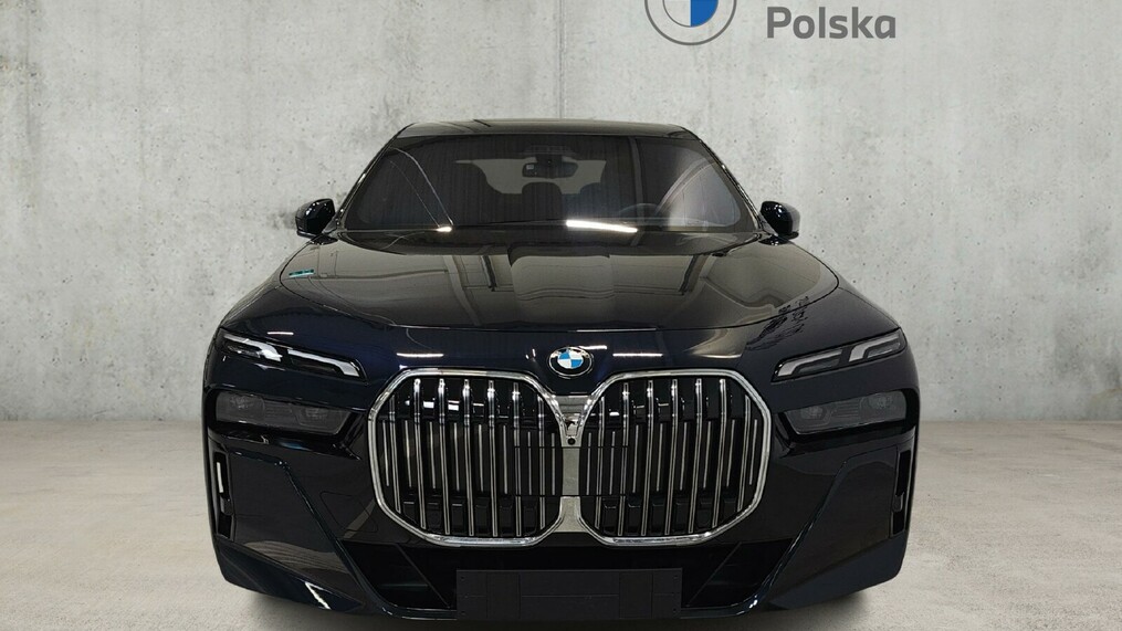 BMW Seria 7 740