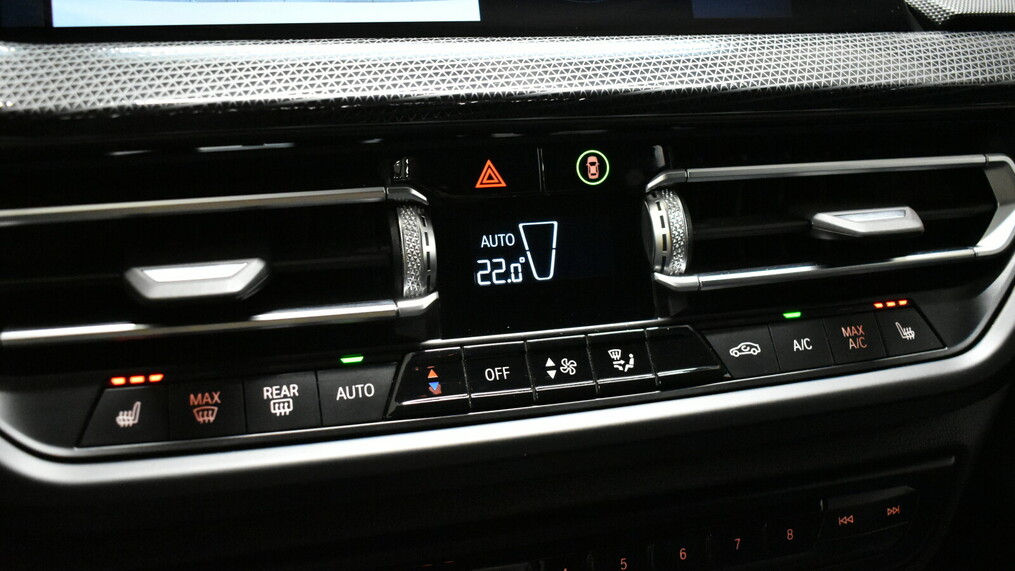 BMW Seria 2 218