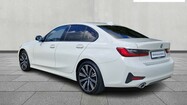 BMW Serii 3, 330