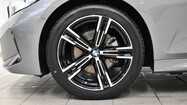 BMW Serii 3, 320