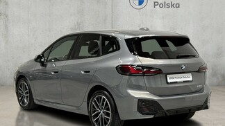 BMW Serii 2, 218