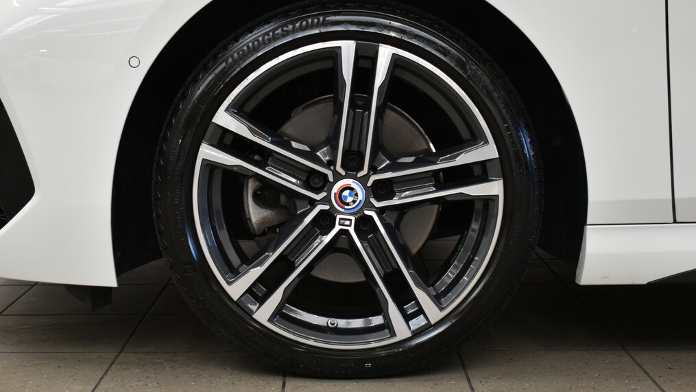 BMW Seria 2 218
