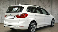 BMW Seria 2 218