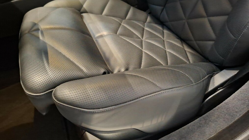 BMW Serii 7, 740