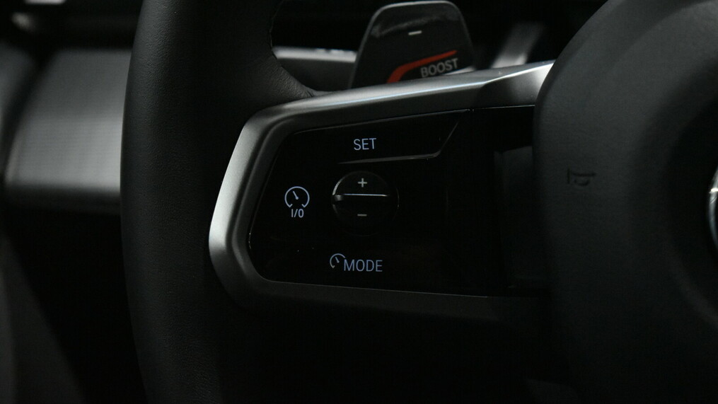 BMW Serii 5, 520