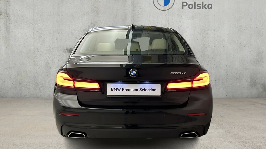 BMW Serii 5, 518