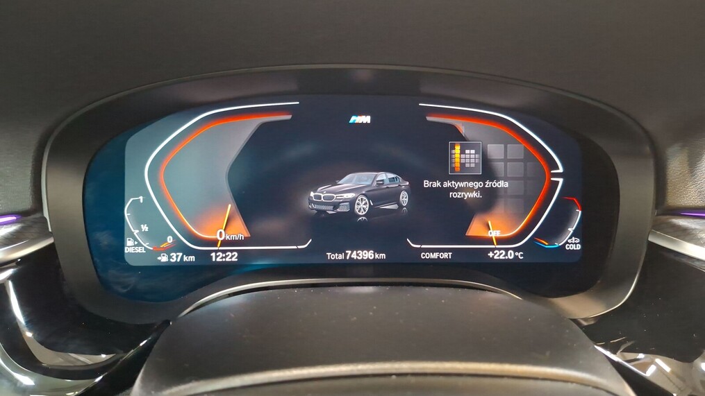BMW Serii 5, 520
