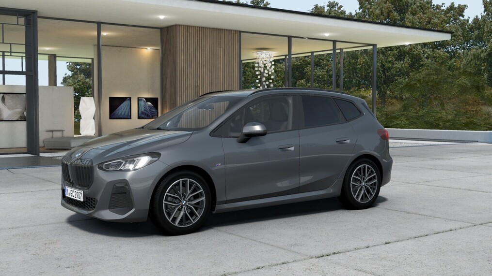 BMW Serii 2, 218