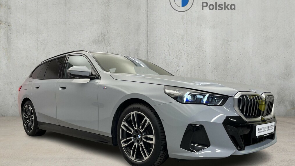 BMW Serii 5, 520