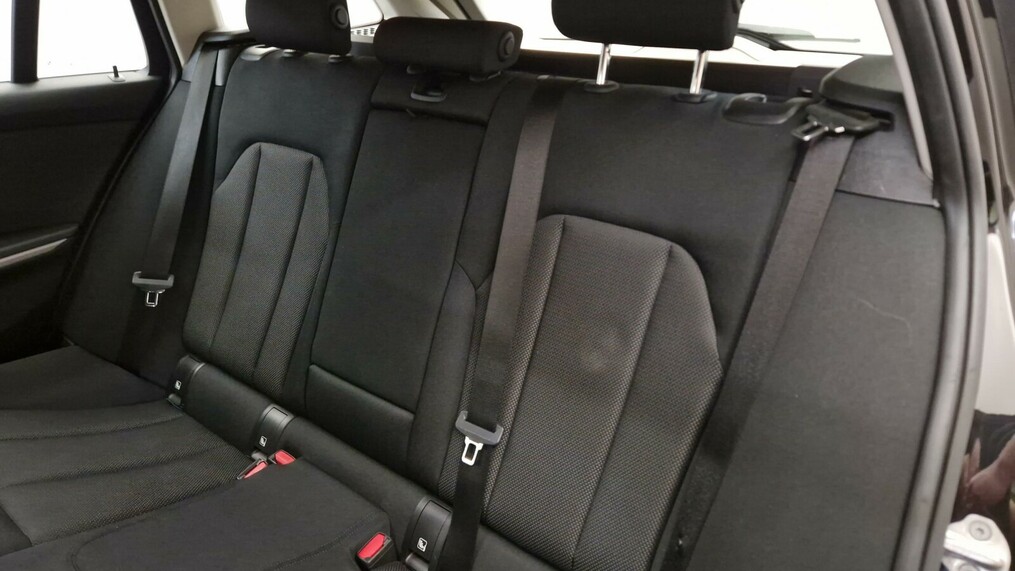 BMW Seria 3 318
