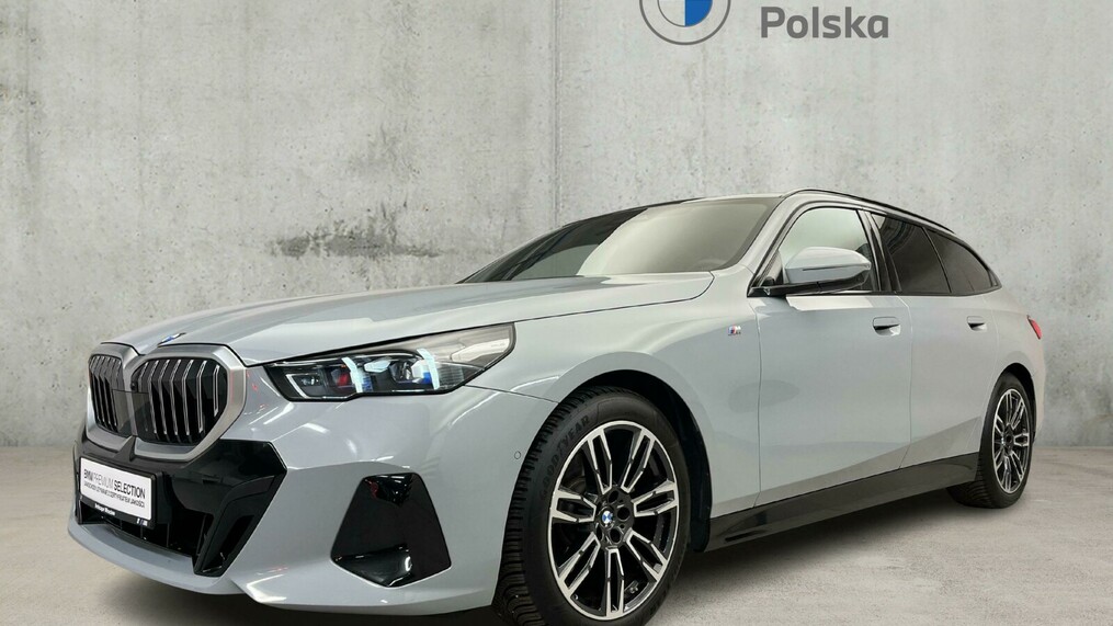 BMW Serii 5, 520
