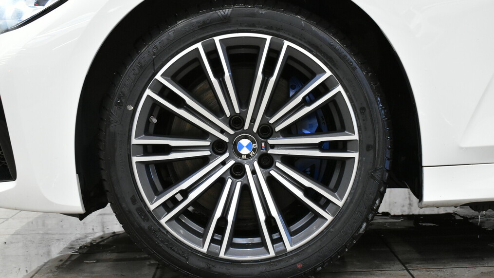 BMW Seria 3 330