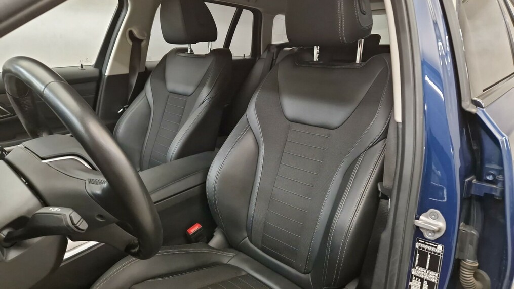 BMW Seria 3 330