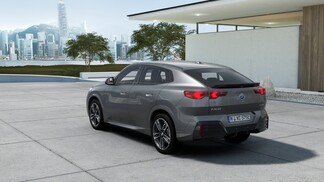 BMW iX2